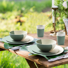 Bamboo plates