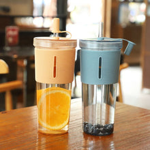 700ml Water Bottle with Straw
